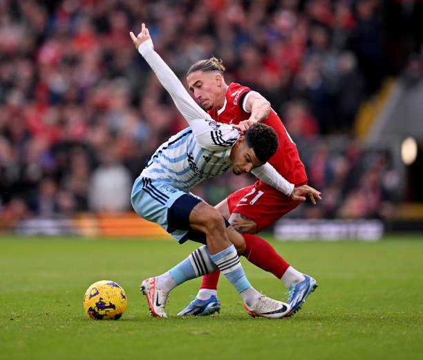 俱乐部的策 俱乐部的策