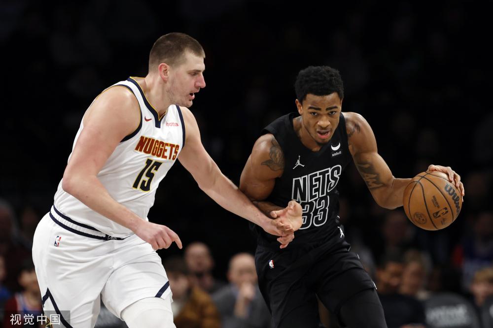 他从里斯本 他从里斯本