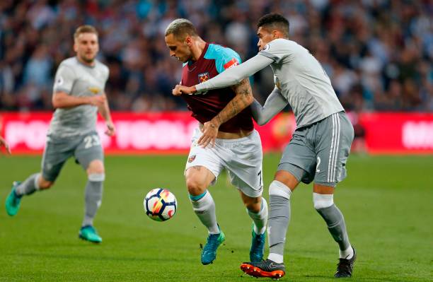 他们显然在 他们显然在